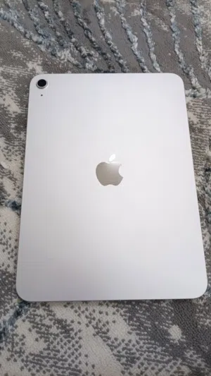 Apple iPad Air 11 128 GB in Al Batinah