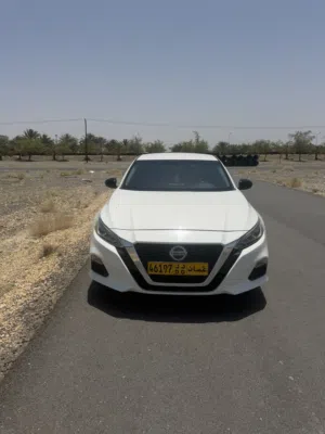 Used Nissan Altima in Muscat