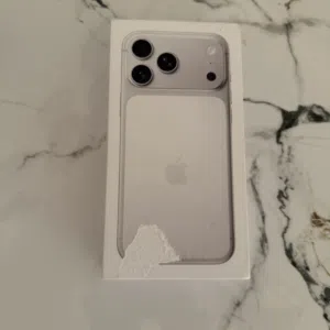 Apple iPhone 17 Pro Max 256 GB in Hawally