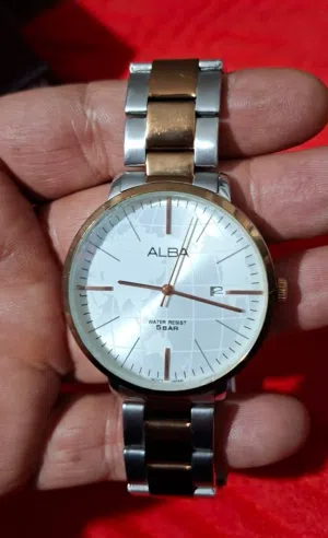 ساعه البا اصلي بسعر مغري