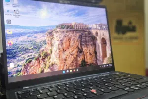 Windows Lenovo for sale  in Sana'a
