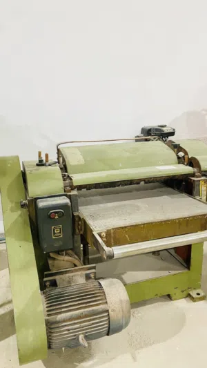 ثكنسر (تخانه) ممتازه