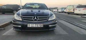 مرسيدس سي 300 موديل 2013 محول كت 63 بحالة جيدة جاهزة للتسجيل من المالك مباشرة