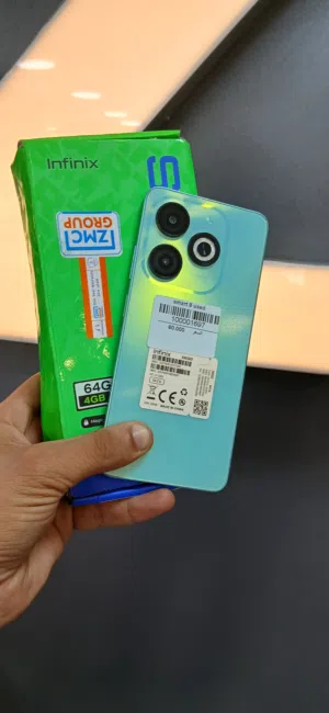 Infinix Smart 8 64 GB in Amman