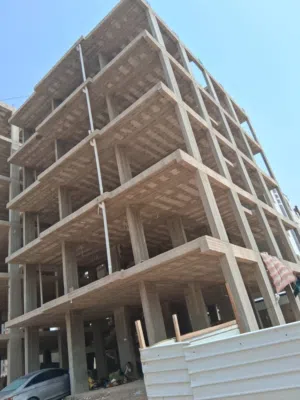  Building for Sale in Aden Shaykh Uthman