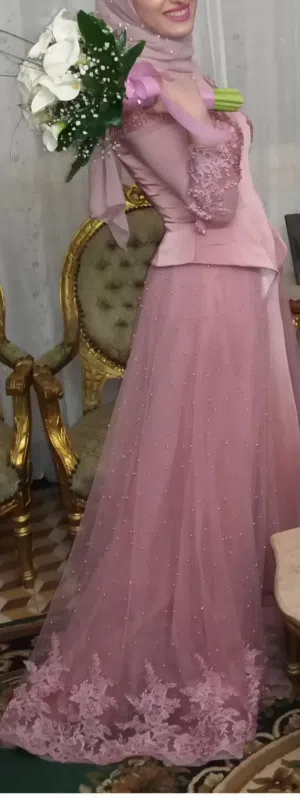 فستان سوريه انيق شبه فساتين ديزني اتلبس ساعتين فقط