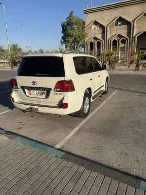 لاند كروزر 5.7 vxr