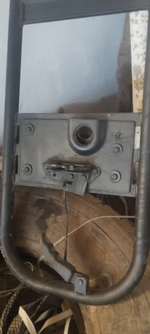 علاج سبير اصلي مال جيب شيروكي موديل 96