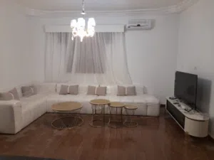 استوديو للبيع  الخروبه بوابة جبس طريق الفلاح