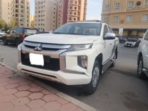 وانيت L200 2020