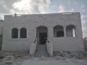 174 m2 4 Bedrooms Townhouse for Sale in Amman Rujm ash Shami