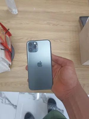 Apple iPhone 11 Pro 64 GB in Tripoli