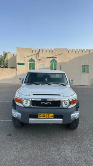 Used Toyota FJ in Muscat