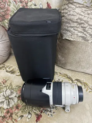 عدسه 70-200