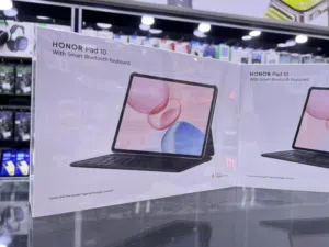 Honor Pad 10 مع البكج الكامل كفر و كيبورد من شركة هونر بكفالة الوكيل الحصري العرض لفترة محدودة