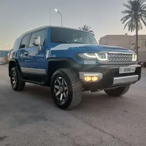 Used Toyota FJ in Misrata