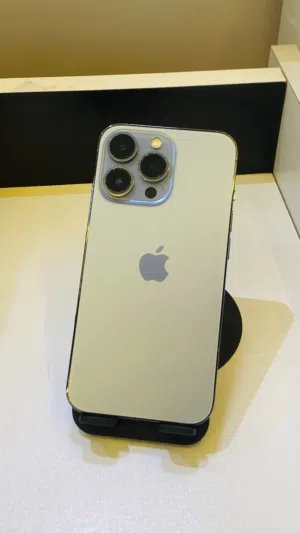 ايفون 13 برو نظيفف