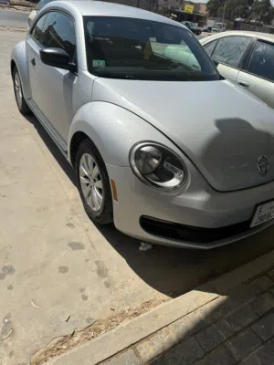 Used Volkswagen Beetle in Tripoli