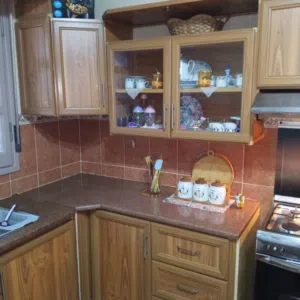 مطبخ الومنيوم خشبي ممتاز