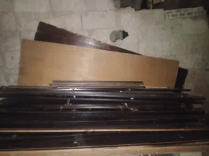 خزانه ملابس ست درفات خشب لاتيه