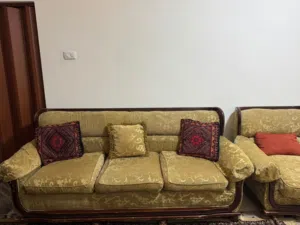 طقم كنب للبيع