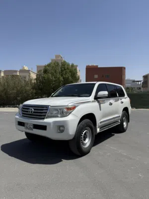 Used Toyota Land Cruiser in Hawally