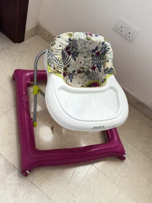 عربة مشي للاطفال