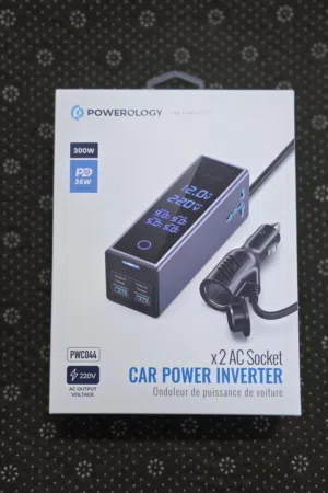 Powerology 300W Car Power Inverter Universal Plug With Digital Display Grey PWCUQC044