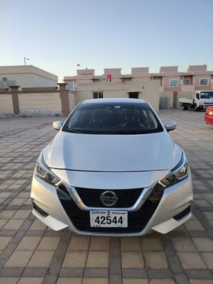 تم تخفيض السعر بسبب السفر بيعه مستعجله Nissan Versa 2021 نيسان فيرسا وارد المكسيك، بحالة ممتازة