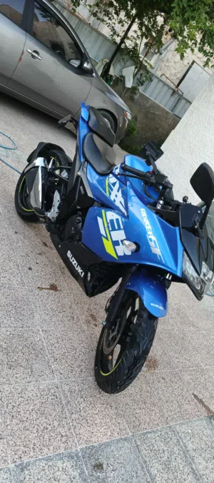 سوزوكي جيكسر 150cc للبيع 2021