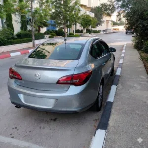 Used Opel Astra in Ramallah and Al-Bireh