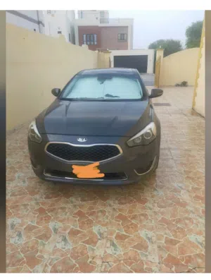 Used Kia Cadenza in Muscat