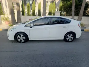 Used Toyota Prius in Amman