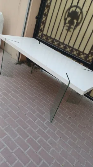 طاولة و6كراسي