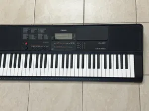 Casio CT-X700