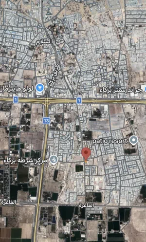 مفتوحة من ثلاث جهات سكتين و شارع بمساحة 881م فرصة للتملك DM