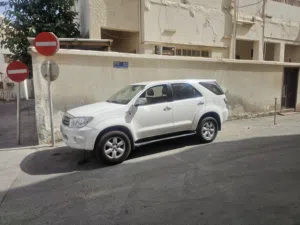 toyota fortuner 2010 for sale