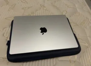 MacBook Pro M4 24RAM 1TB