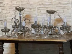 ثريات عدد 2 بحاله الوكاله