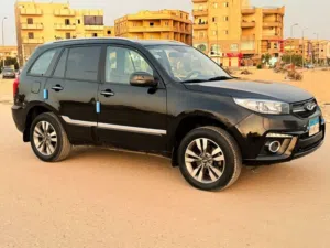 عربيه شيري تيجو 3 موديل 2023 أعلى فئه فتحه سقف معاينه العبور ومرور القاهره الجديده رخصه لحد سنه ....