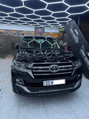 Used Toyota Land Cruiser in Baghdad