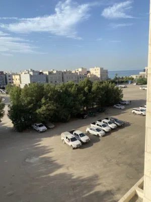مطلوب شخص لغرفه بسكن مجهز