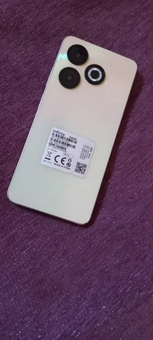 Infinix Smart 8 64 GB in Tripoli