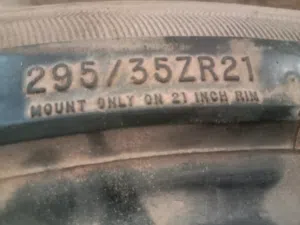 ڨومات للبيع رقم 21/35/295