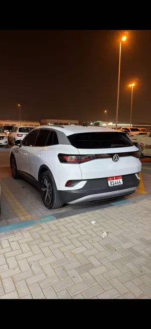 للبيع id4 نظيف جدا