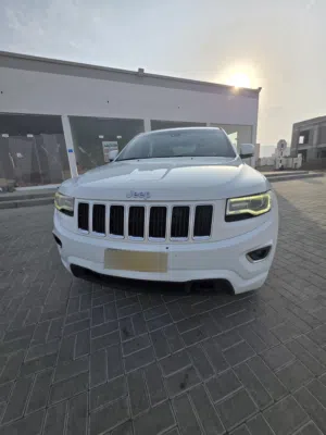 Used Jeep Grand Cherokee in Muscat
