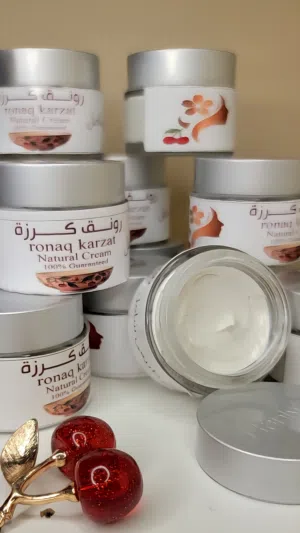 رونق كرزة Rownaq Karzah رونق كرزة.. ليس مجرد كريم، بل هو طقس من طقوس الجمال يليق بنخبة النساء.