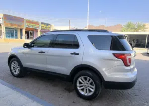 Used Ford Explorer in Al Dakhiliya