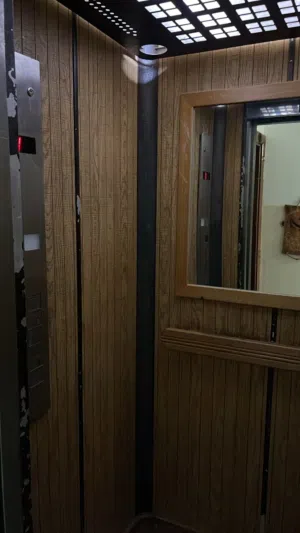 شقة في الجبيهه خلف محكمة شمال عمان