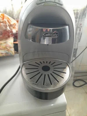 ماكينة قهوة Caffitaly مستعملة